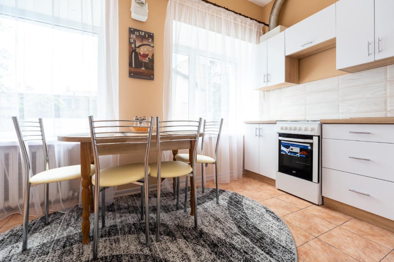 Apartment Center Of Odessa Eksteriør bilde