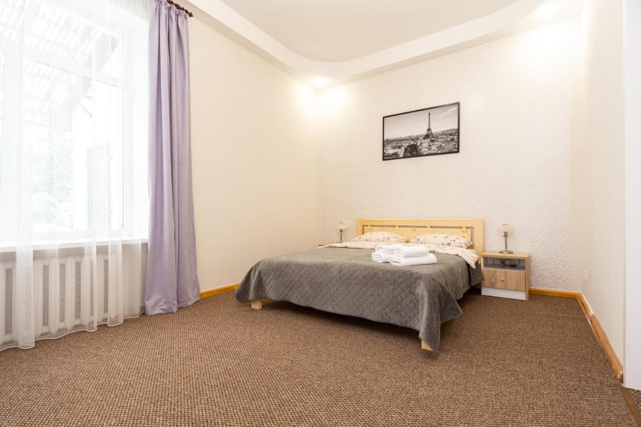 Apartment Center Of Odessa Eksteriør bilde